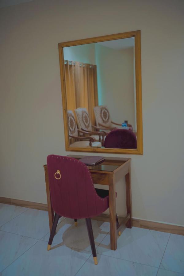 Hotel Pearl Inn كراتشي المظهر الخارجي الصورة